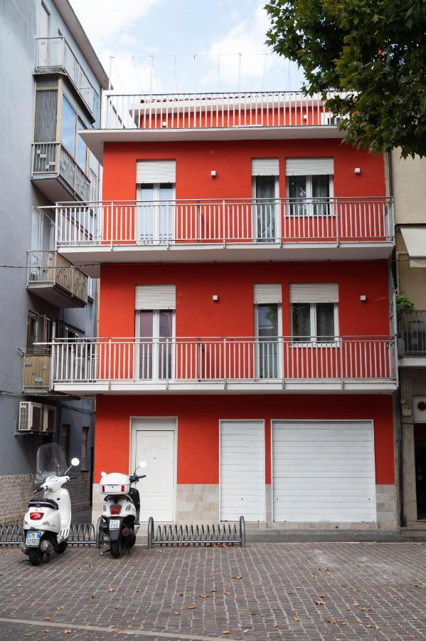 Bed and Breakfast Dimora Rossa à Sottomarina Extérieur photo